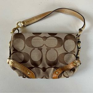 Coach mini shoulder bag clutch